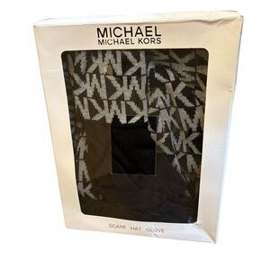 Michael Kors Monogram Black and White Hat, Gloves & Scarf Accessory Set NIP